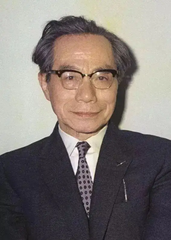 非常识生活海报_海报是生活_生活海报设计