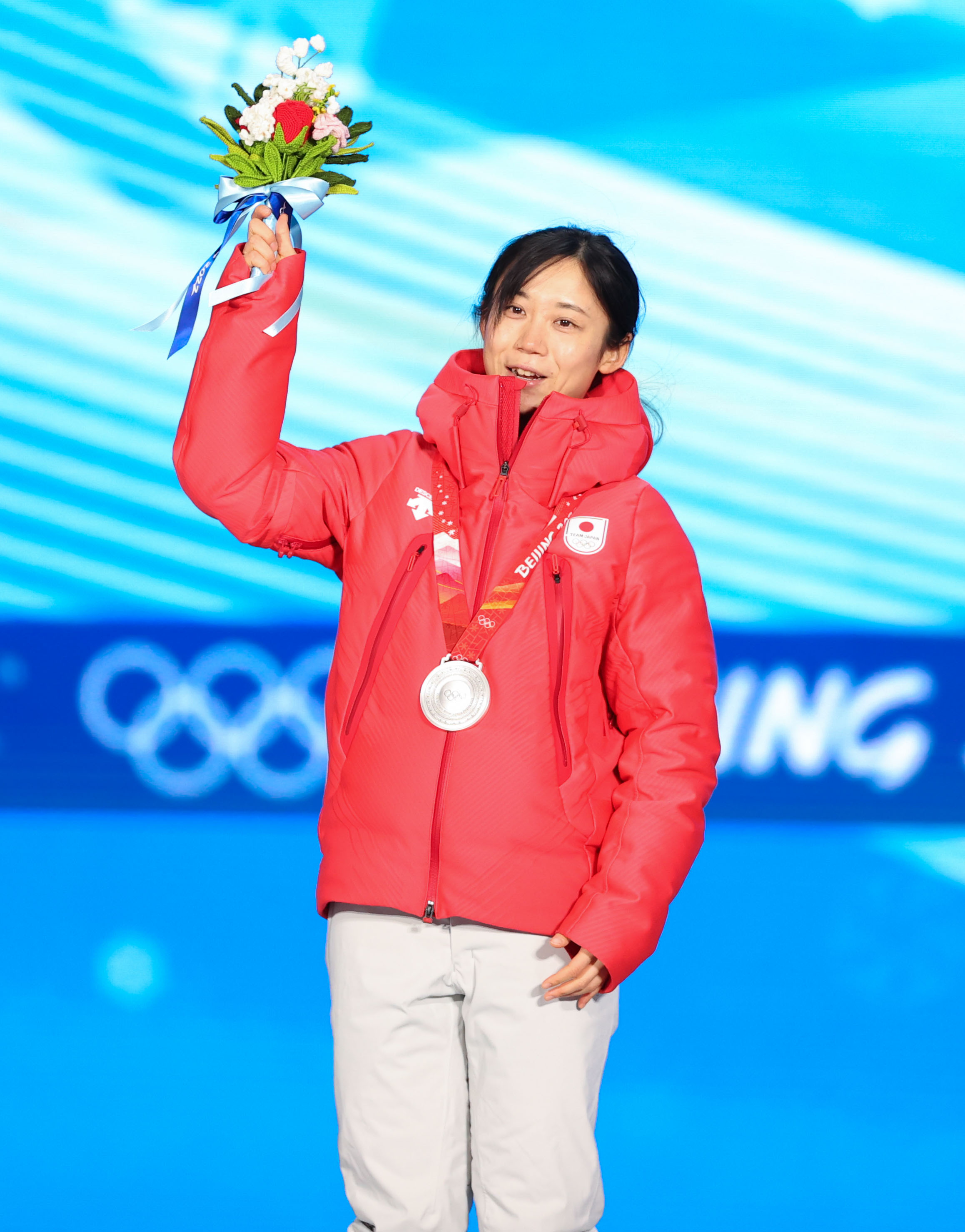 女子速度滑冰金牌第一人_速度滑冰女子5000米_速度滑冰500米女子冠军