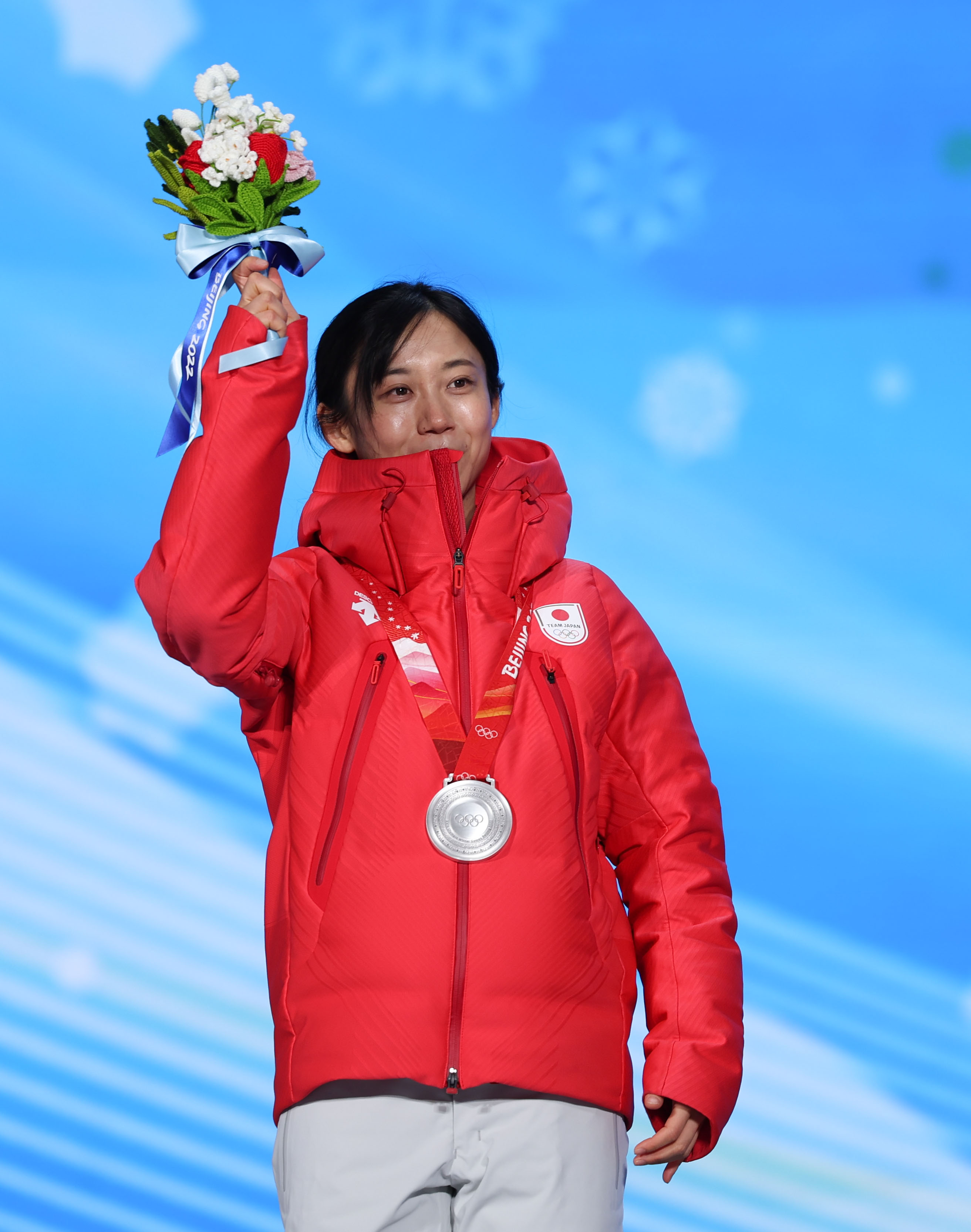 女子速度滑冰金牌第一人_速度滑冰女子5000米_速度滑冰500米女子冠军