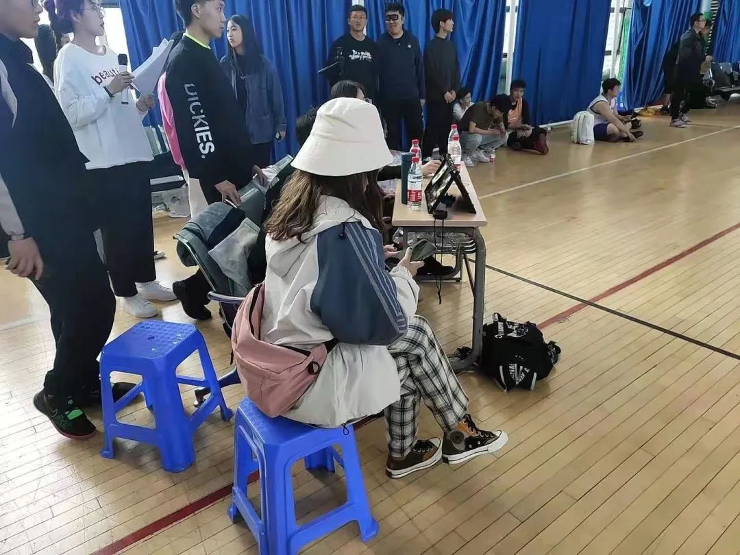 新手需要懂的篮球规则_篮球懂新手规则需要几个人_新手要掌握篮球规则