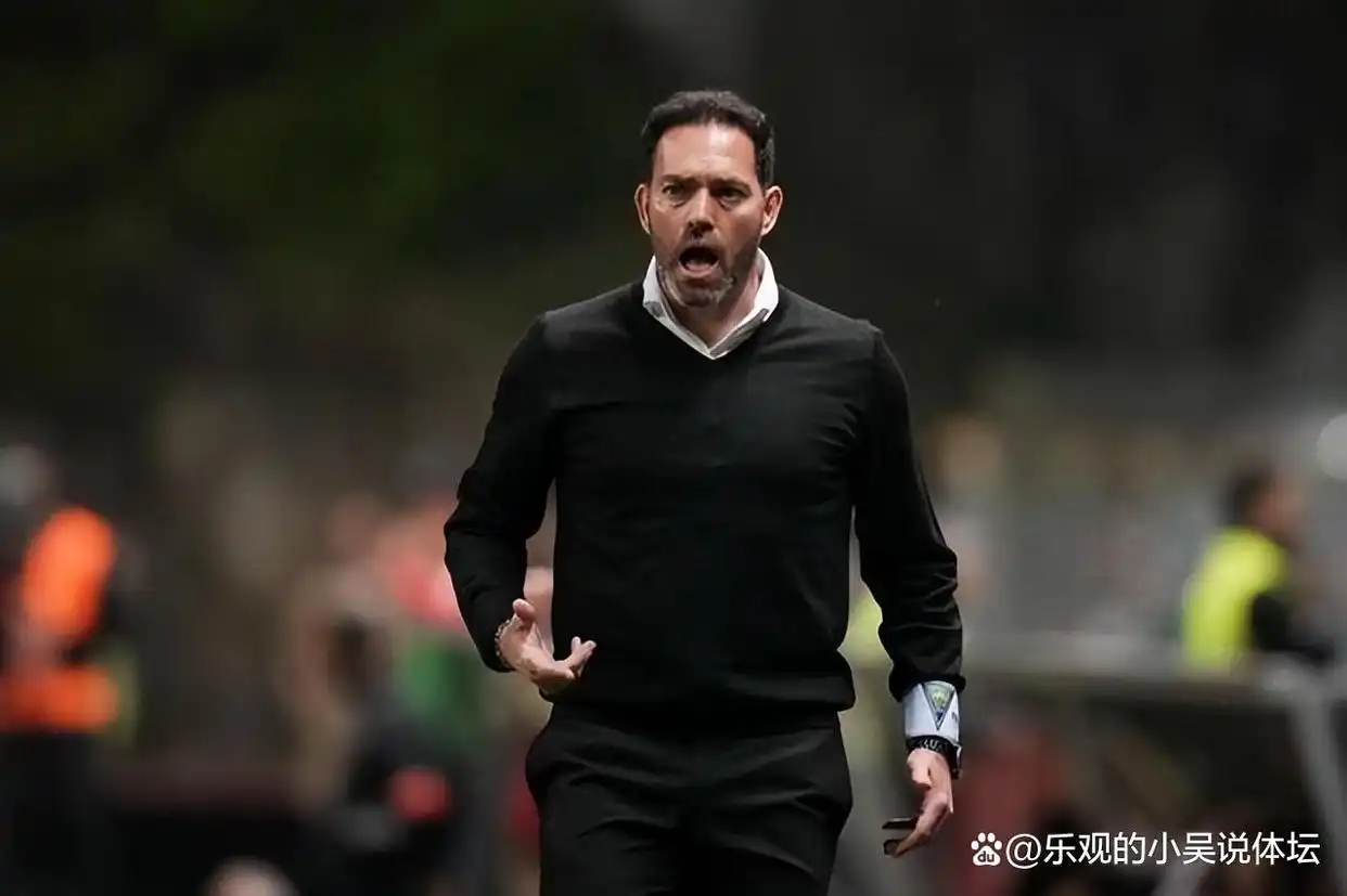 教练足球历史排名_足球各队历史第一名教练_教练足球历史最高分