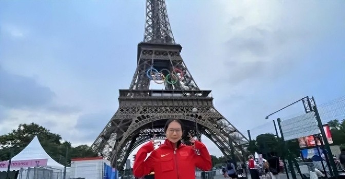 富婆马拉松_马拉松妹子_马拉松变成富人运动