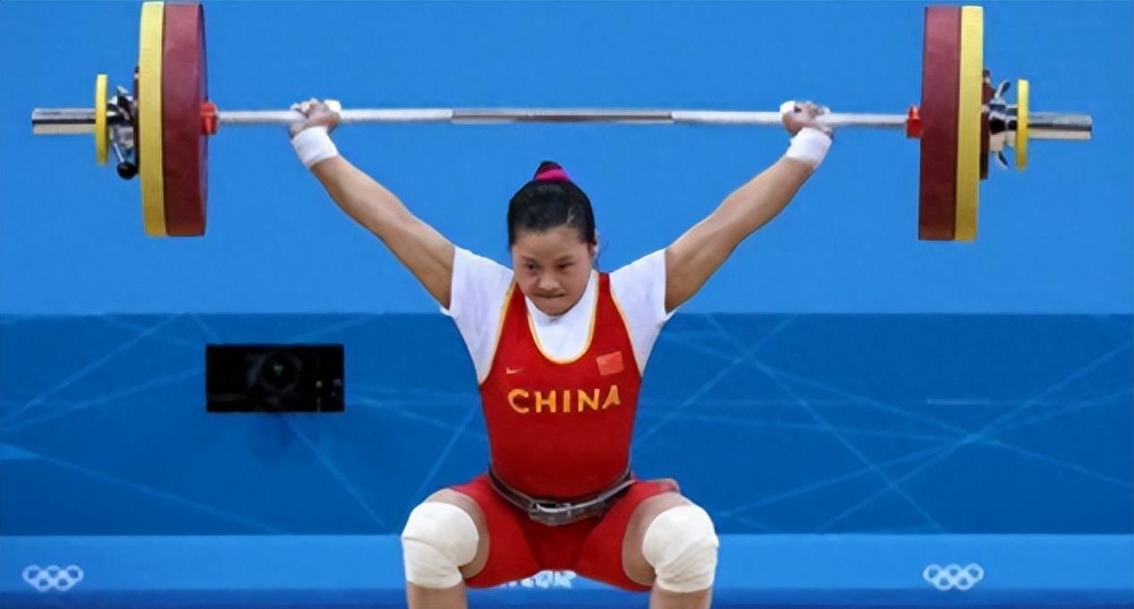 举重冠军被下什么药导致不孕的_举重运动员吃药_女子举重吃药