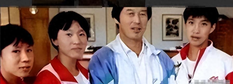 举重运动员吃药_女子举重吃药_举重冠军被下什么药导致不孕的