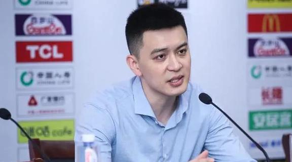中国男篮世界篮球冠军名单_篮球男篮名单冠军世界中国是谁_篮球男篮大名单