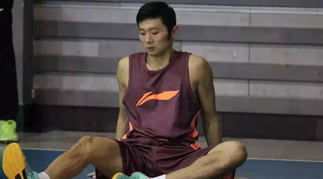 篮球赛加时赛时间_篮球加时赛的时间是多少_篮球历史最多加时赛