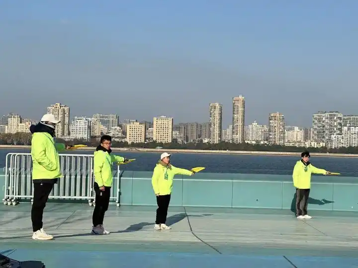 杭州马拉松几点开_杭卅马拉松_马拉松杭州开跑时间