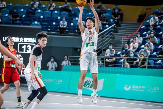 徐州篮球比赛2021_徐州篮球比赛冠军_徐州篮球联赛