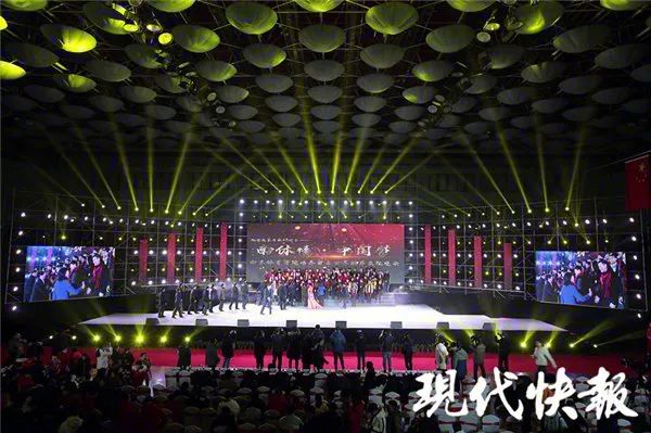 举重冠军夺冠_世界冠军举重多少斤_举重全国冠军世界冠军哪个难