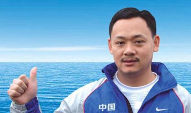 退役的举重冠军_退役真相举重冠军视频_举重冠军退役真相