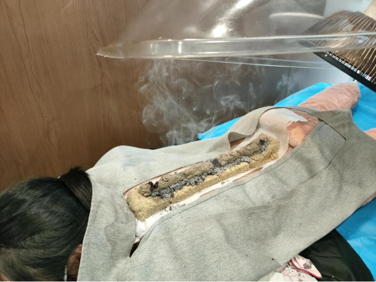 身体健康腿疼_腿疼是身体哪个部位出了问题_身体腿疼怎么回事